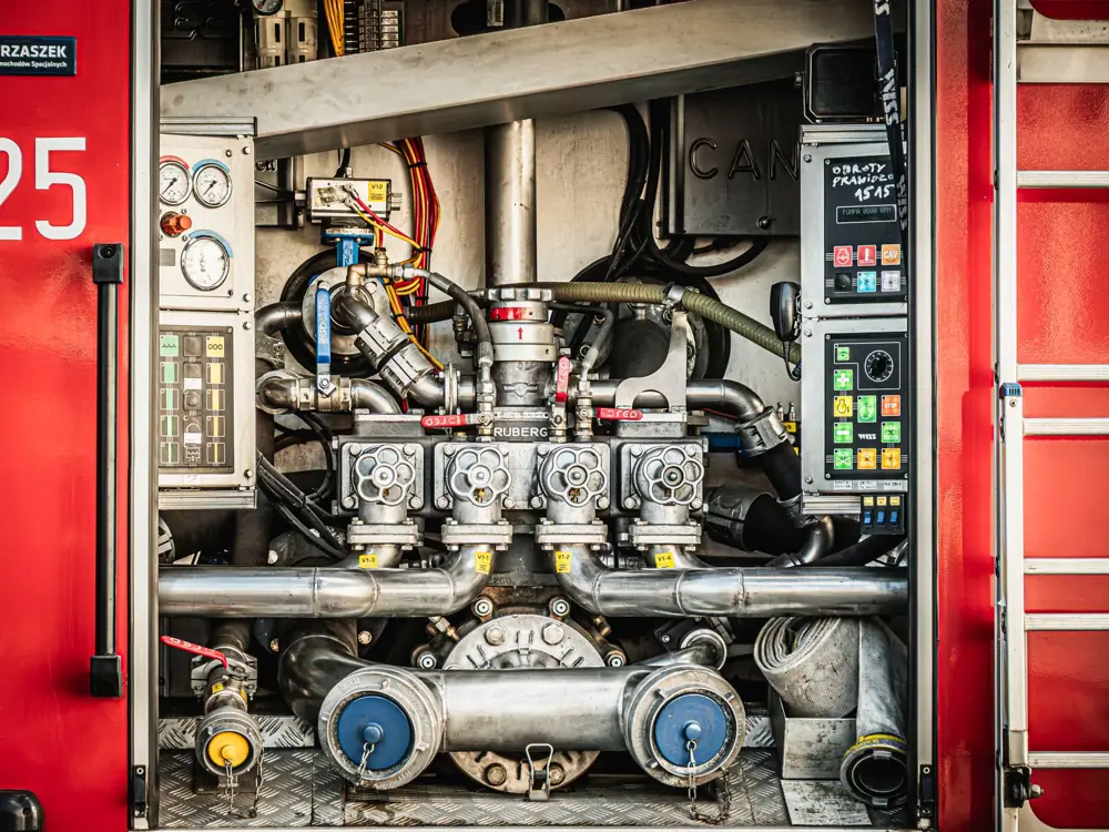 High-Purity Gas Regulators