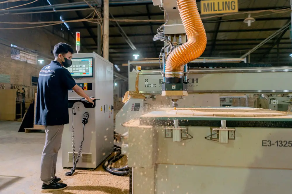 In-House Machining, CNC, VMC, EDM & Milling for Instrumentation Fittings & Valves